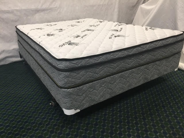 Matelas à plateau-coussin Classic 02