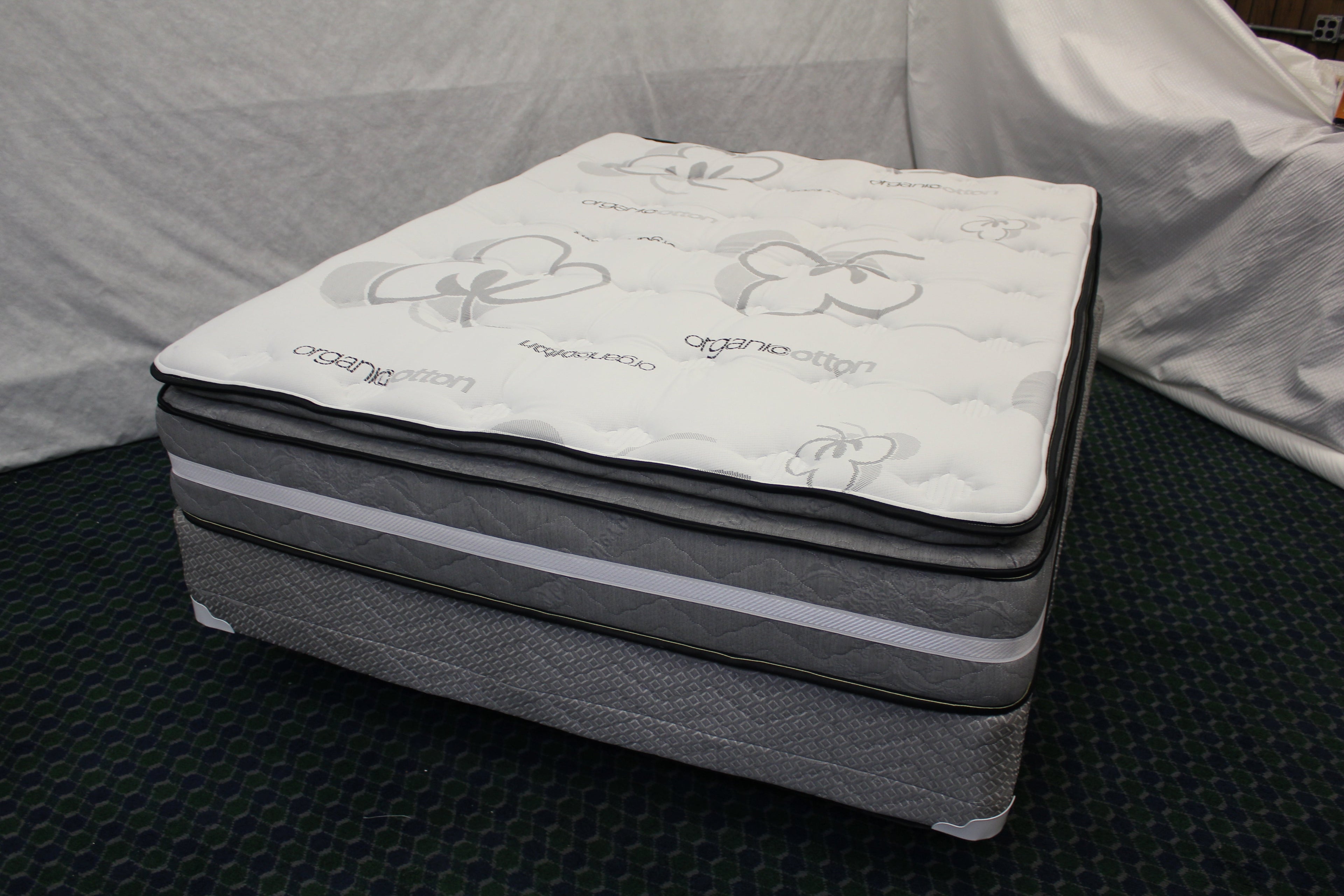 Matelas à plateau-coussin extra-doux Classic 06