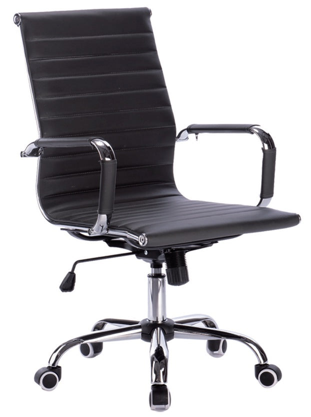 Chaise noire Basics Design