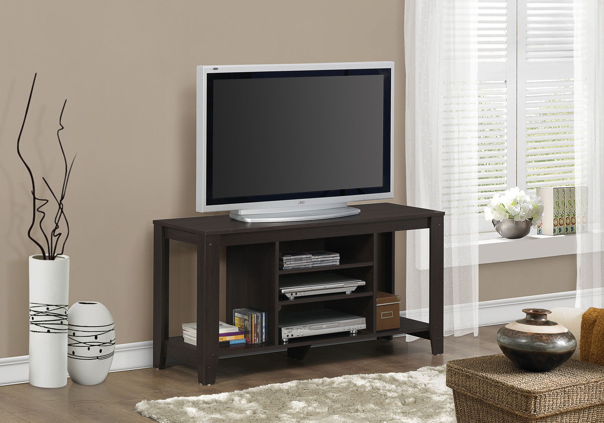 TV529